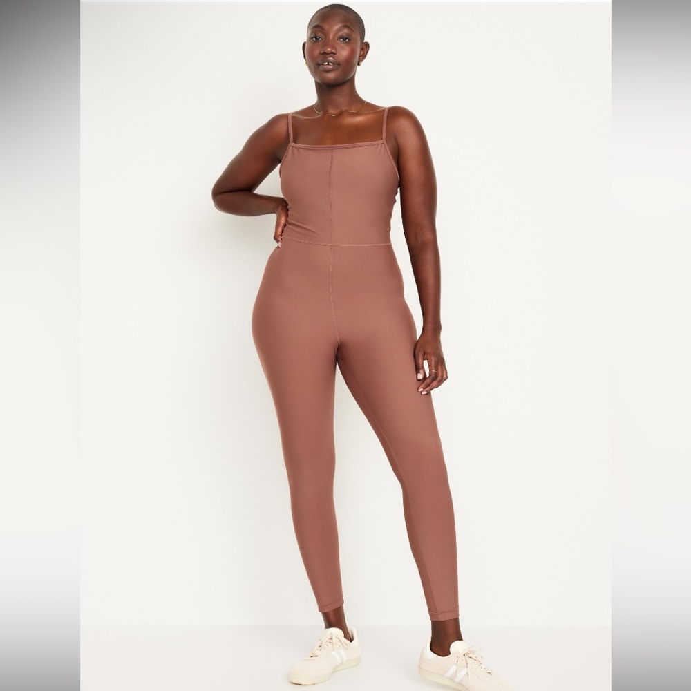 Old Navy Active Powersoft Go Dry Athletic Jumpsuit, New with Tags